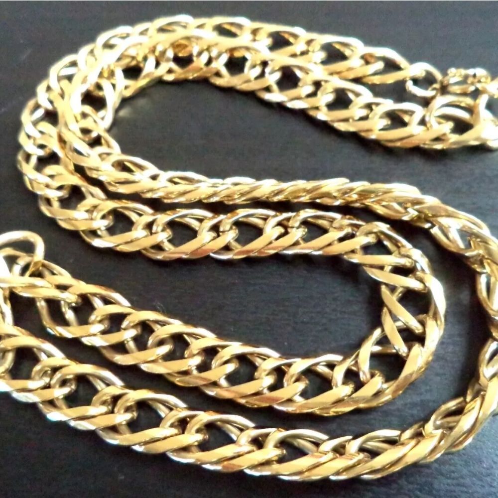 VINTAGE HEAVY GOLD TONE 24" NECKLACE Excellent Condition